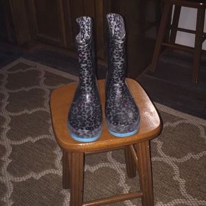 Rain boots